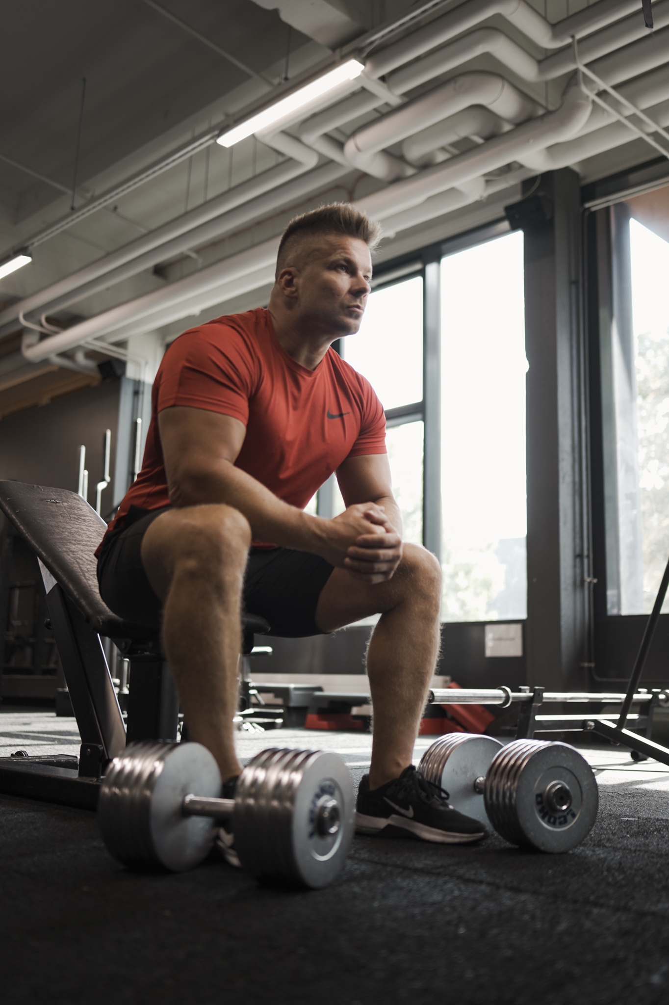 Voimatasoja kasvattava treeniohjelma